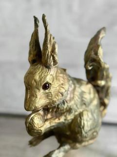 Edizioni Molto Brass Bottle Holder Squirrel Molto Editions - 3999126