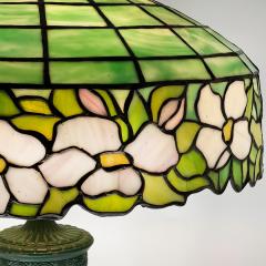 Edward Miller Co Edward Miller Co Floral Table Lamp - 4299235