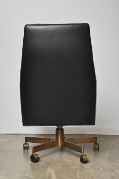 Edward Wormley Dunbar Executive Desk Chair by Edward Wormley - 700223