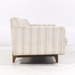 Edward Wormley Edward Wormley for Dunbar Mid Century Bracket Back Sofa - 3848002