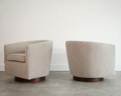 Edward Wormley Edward Wormley for Dunbar Swivel Chairs in Mahogany and Taupe Boucle C 1950s - 4599302