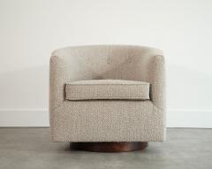 Edward Wormley Edward Wormley for Dunbar Swivel Chairs in Mahogany and Taupe Boucle C 1950s - 4599303