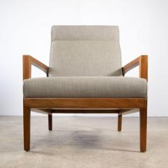 Edward Wormley Edward Wormley for Dunbar Tilt Back Sheridan Lounge Chair in Walnut Cane Brass - 3029489