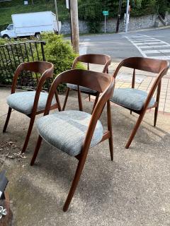 Edward Wormley FOUR MID CENTURY MODERN COMPASS DINING CHAIRS ATTRIBUTED TO EDWARD WORMLEY - 3319603