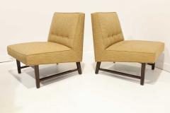 Edward Wormley Pair of Edward Wormley for Dunbar Slipper Chairs in Gold Color Upholstery - 1900344