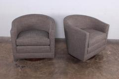 Edward Wormley Pair of Swivel Chairs by Edward Wormley for Dunbar - 2465901