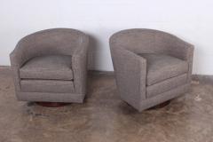 Edward Wormley Pair of Swivel Chairs by Edward Wormley for Dunbar - 2465906