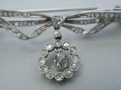 Edwardian Diamond and Platinum Bow Pin C 1900 - 3748239