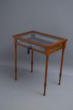 Edwardian Mahogany Bijouterie Table - 2632345