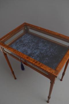 Edwardian Mahogany Bijouterie Table - 2632346