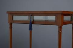 Edwardian Mahogany Bijouterie Table - 2632350