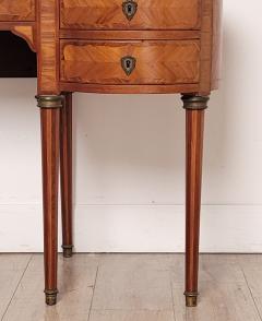 Edwardian Satinwood Marquetry Kidney Shaped Desk England circa 1910 - 3606619