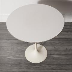 Eero Saarinen Early Eero Saarinen Round Tulip Side Table Knoll Model 160 USA 1957 - 982854