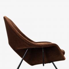 Eero Saarinen Early Eero Saarinen for Knoll Womb Chair Ottoman in Chocolate Mohair - 4242671