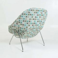 Eero Saarinen Eero Saarinen Womb Chair Ottoman Medium in Alexander Girard Quatrefoil Fabric - 3414124