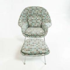 Eero Saarinen Eero Saarinen Womb Chair Ottoman Medium in Alexander Girard Quatrefoil Fabric - 3414153