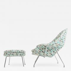 Eero Saarinen Eero Saarinen Womb Chair Ottoman Medium in Alexander Girard Quatrefoil Fabric - 3414685