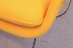 Eero Saarinen Eero Saarinen Womb Chair with Ottoman by Knoll in New Kvadrat Fabric - 532464