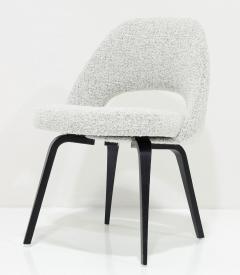 Eero Saarinen Eero Saarinen for Knoll 8 Executive Dining Chairs Black White Boucle Wood Legs - 3825862