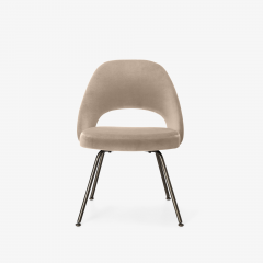 Eero Saarinen Eero Saarinen for Knoll Executive Armless Chairs in Sand Velvet Bronze - 2810201