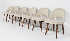 Eero Saarinen Eero Saarinen for Knoll Executive Dining Chairs in Off White - 1660678