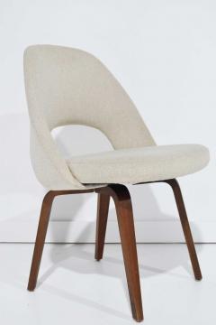 Eero Saarinen Eero Saarinen for Knoll Executive Dining Chairs in Off White - 1660679