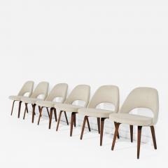 Eero Saarinen Eero Saarinen for Knoll Executive Dining Chairs in Off White - 1662232