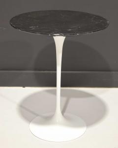 Eero Saarinen Eero Saarinen for Knoll Knoll Tulip Table with Black Marble Top and White Base - 2390687