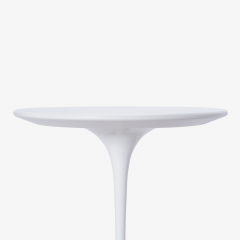 Eero Saarinen Eero Saarinen for Knoll Tulip Pedestal Accent Side Table in White Laminate - 3135547