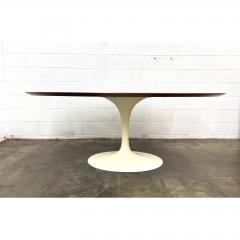 Eero Saarinen Eero Saarinen for Knoll Walnut Oval Dining Table - 1719727