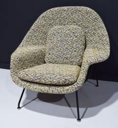 Eero Saarinen Eero Saarinen for Knoll Womb Chair is French Boucle - 2534394