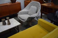 Eero Saarinen Eero Saarinen for Knoll Womb Chair is French Boucle - 4290291