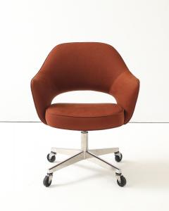 Eero Saarinen Executive Swivel Office Chair by Eero Saarinen for Knoll c 1950 - 4461128