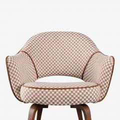 Eero Saarinen Knoll Saarinen Executive Arm Chairs in Schumacher Fabric Leather Walnut - 4124171