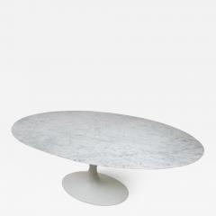 Eero Saarinen Mid Century Dining Table in the style of Eero Saarinen for Knoll International - 3454924