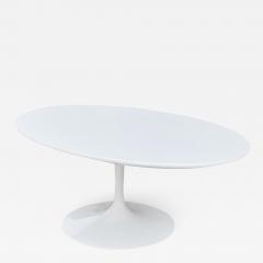 Eero Saarinen Mid Century Modern White Tulip Oval Cocktail Table by Eero Saarinen for Knoll - 2012878
