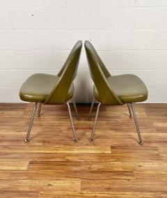 Eero Saarinen Pair Original Bronze Green Early Eero Saarinen 71 Executive Side Chairs Knoll - 2680737