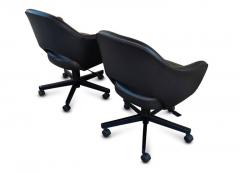 Eero Saarinen Pair Saarinen Knoll Executive Chairs Black Leather Tilt Swivel Height Adjustable - 2618372