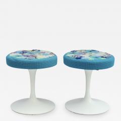 Eero Saarinen Pair of Eero Saarinen for Knoll Tulip Swivel Stools 1970 United States - 3098929