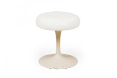 Eero Saarinen Pair of Finnish Eero Saarinen for Knoll International Swivel Tulip Stools - 4274899