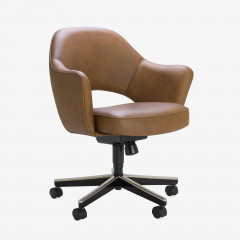 Eero Saarinen Saarinen Executive Arm Chair in Leather Swivel Base - 610597