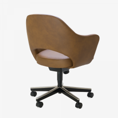 Eero Saarinen Saarinen Executive Arm Chair in Leather Swivel Base - 610600