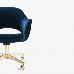 Eero Saarinen Saarinen Executive Arm Chair in Navy Velvet Swivel Base 24k Gold Edition - 610680