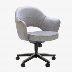 Eero Saarinen Saarinen Executive Arm Chair in Sterling Weave Swivel Base - 495912
