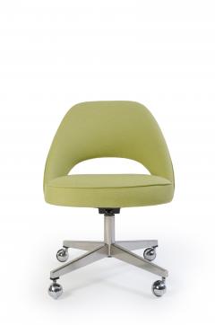 Eero Saarinen Saarinen Executive Armless Chair with Swivel Base in Green Set of Six - 240162
