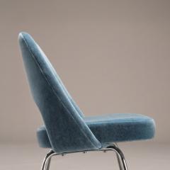 Eero Saarinen Saarinen Executive Armless Dining Chairs in Ocean Mohair Chrome Legs - 4591619