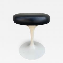 Eero Saarinen Saarinen Tulip Stool Designed by Eero Saarinen for Knoll - 1276462