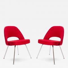 Eero Saarinen Saarinen for Knoll Executive Armless Chairs in Original Knoll Fire Red Pair - 292430