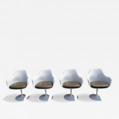 Eero Saarinen Set of Four Tulip Armchairs by Eero Saarinen for Knoll - 2592733