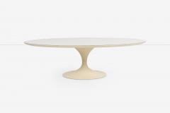 Eero Saarinen Vintage Eero Saarinen for Knoll White Oval Tulip Cocktail Table 1957 - 4106274